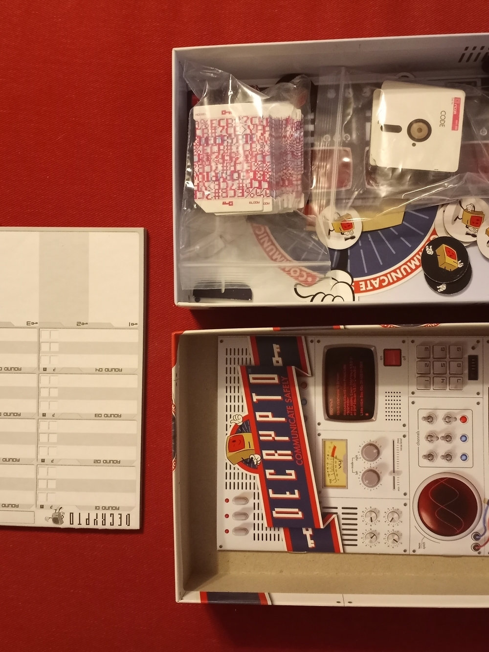 DECRYPTO Board Game — Encryption/code-breaking game - Picture 3 of 7